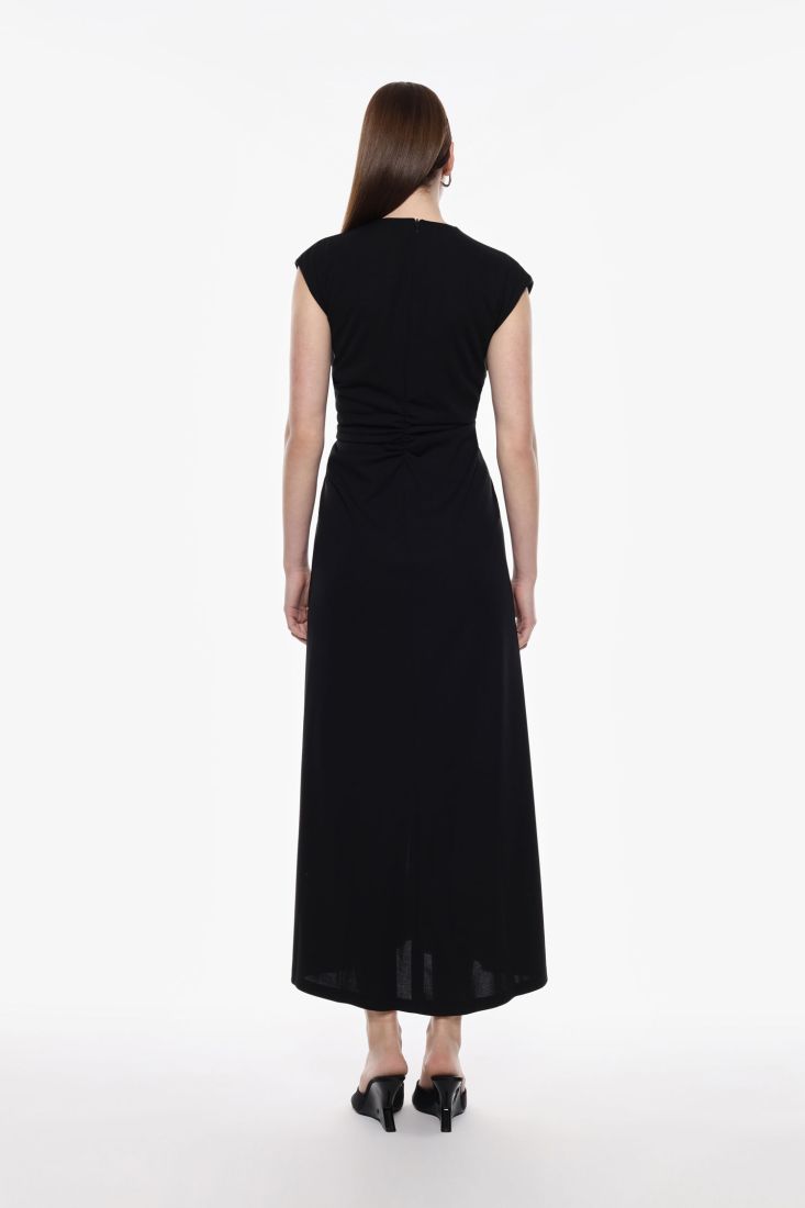 Fustan i zi elegant