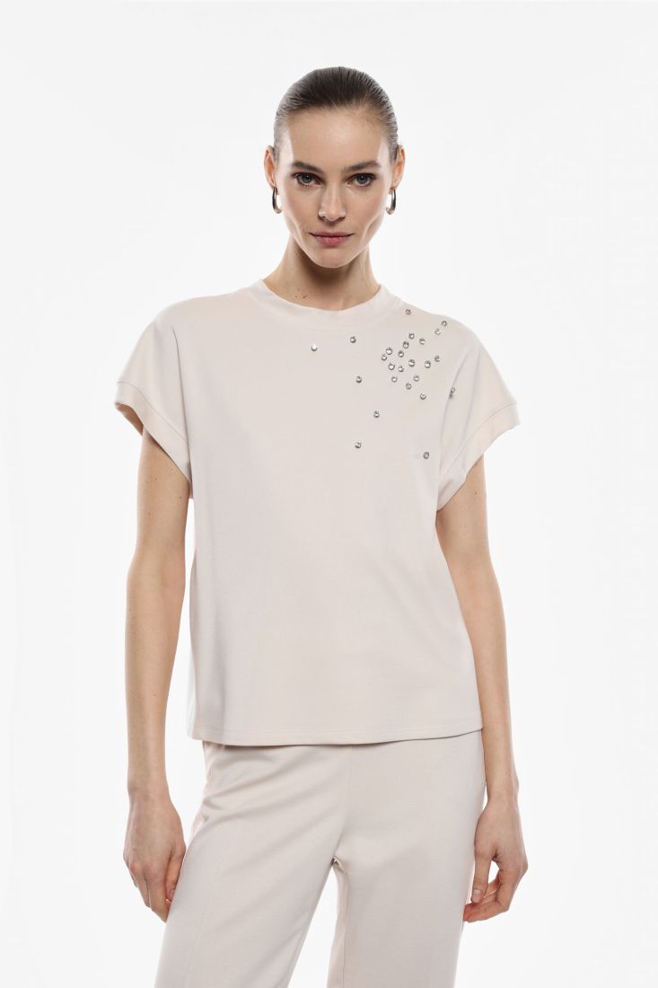 T shirt me detaj