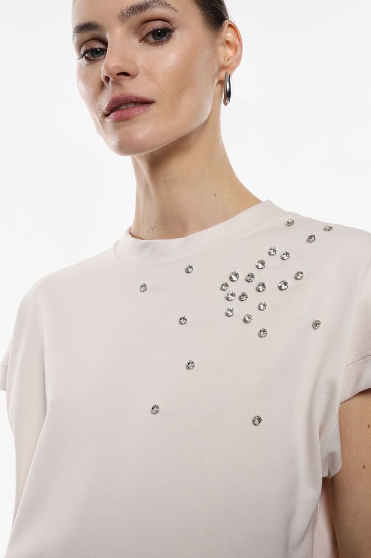 T shirt me detaj